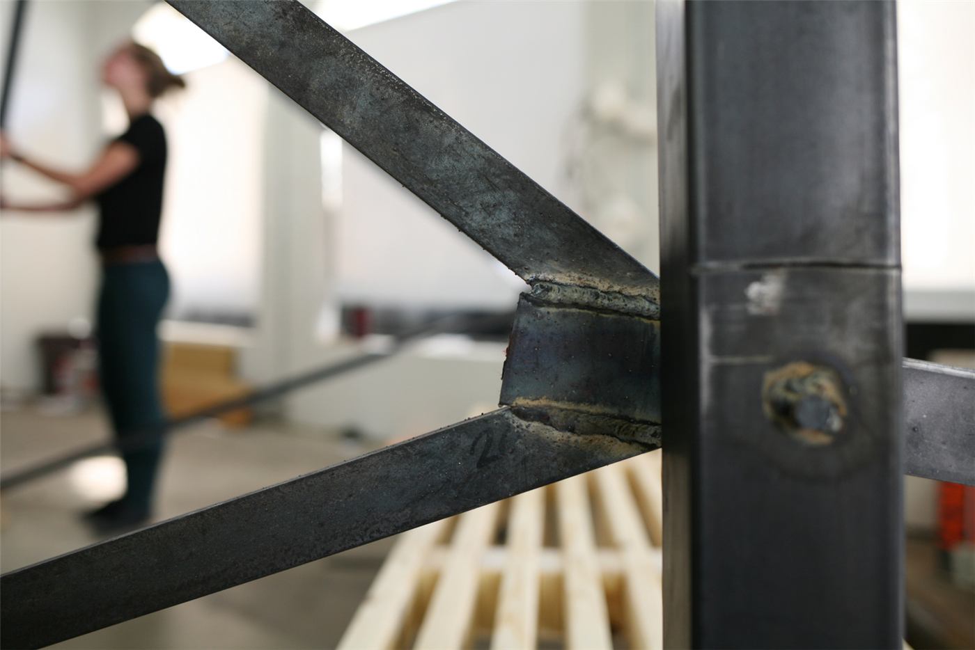 Bus Bench — steel columns and pin connection supporting the canopy